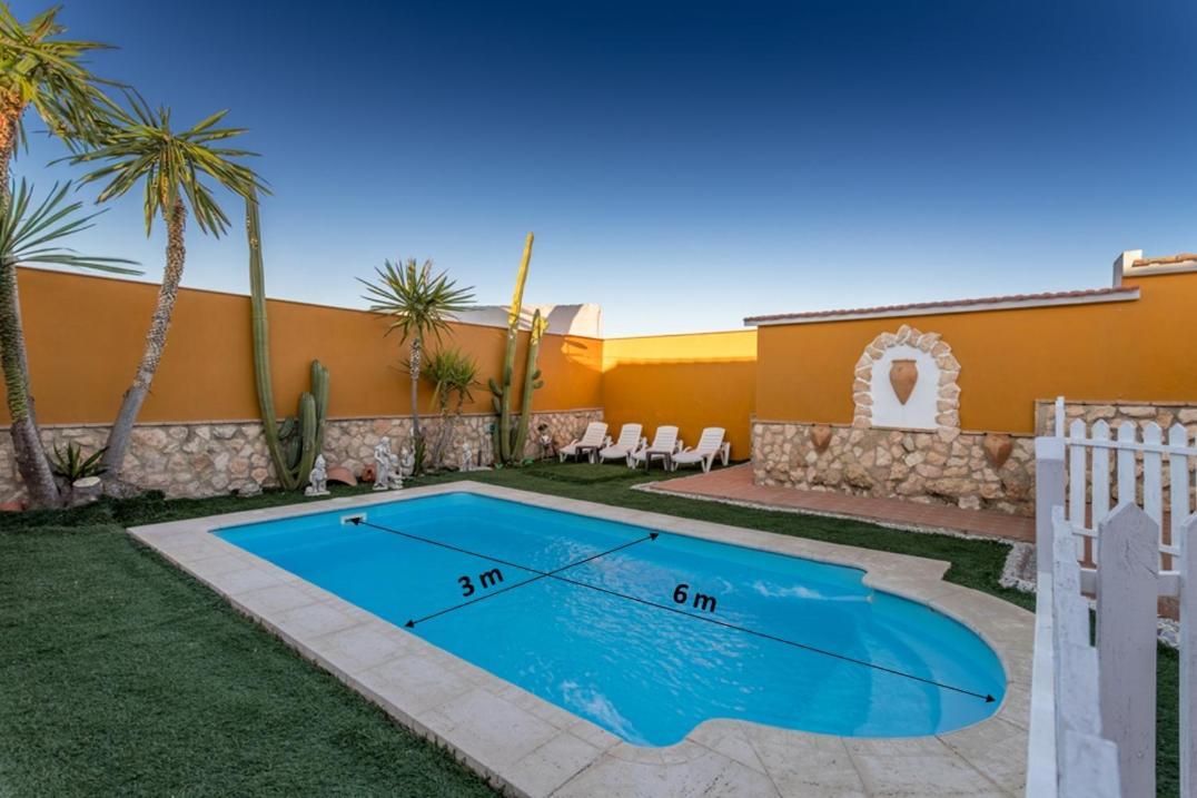 Villa Casa Ludima Fuentes de Andalucía Exterior foto