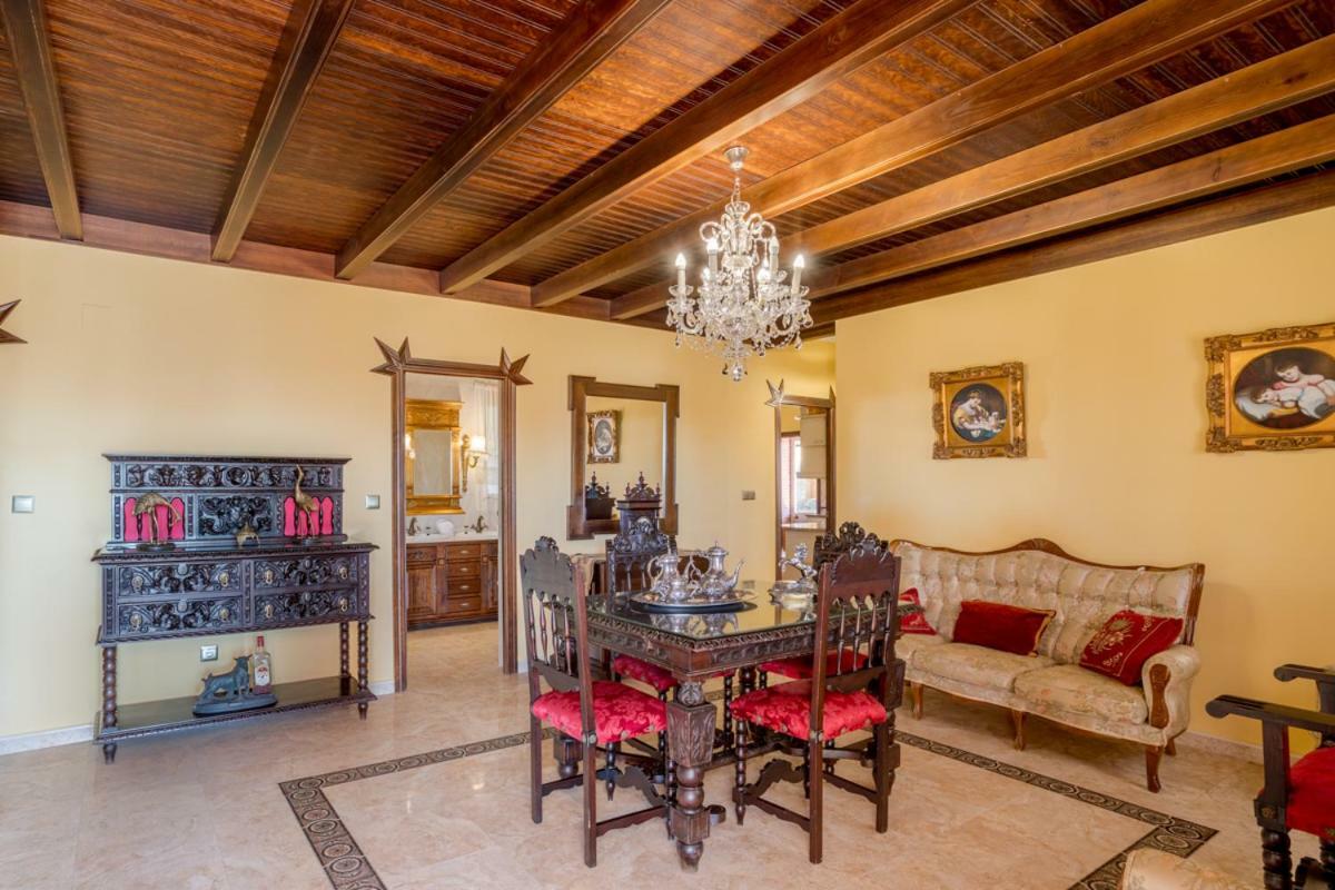Villa Casa Ludima Fuentes de Andalucía Exterior foto